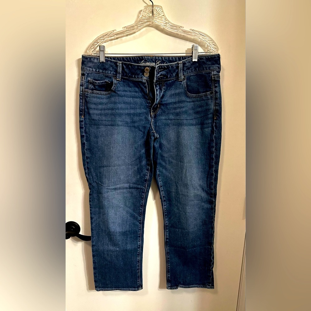American Eagle Cropped Jeans